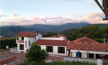 Mira Lomas de La Mesa Cundinamarca