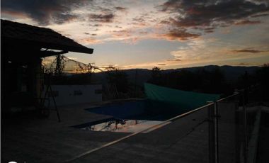 Mira Lomas de La Mesa Cundinamarca