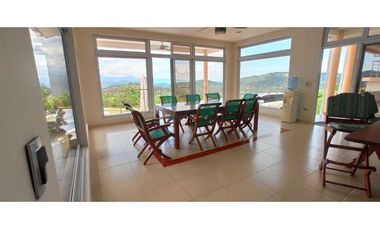 Casa Campestre En El Mejor Condominio De La Mesa Cundi