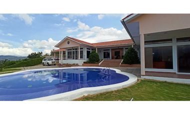 Casa Campestre En El Mejor Condominio De La Mesa Cundi