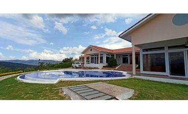 Casa Campestre En El Mejor Condominio De La Mesa Cundi