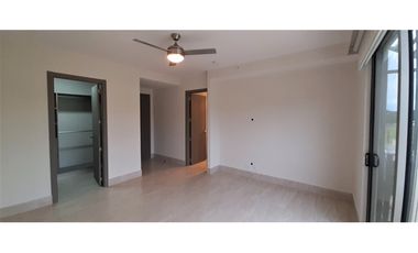 En Venta Apartamento en EXPLORA, Panamá Pacífico