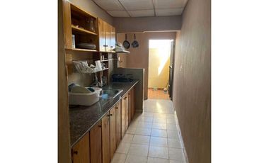 CASA A LA VENTA ALTOS DE CACERES ARRAIJAN