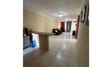 CASA A LA VENTA ALTOS DE CACERES ARRAIJAN