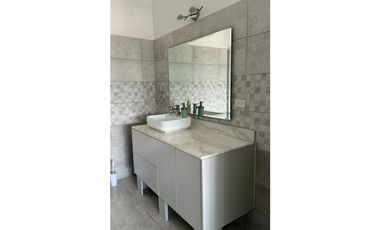 SAN FRANCISCO / THE COSMOPOLITAN / 133M / 2 HABITACION / BALCON