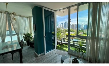 SE VENDE APARTAMENTO EN SAN FRANCISCO PH THE COSMOPOLITAN CON BALCON