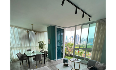 SE VENDE APARTAMENTO EN SAN FRANCISCO PH THE COSMOPOLITAN CON BALCON