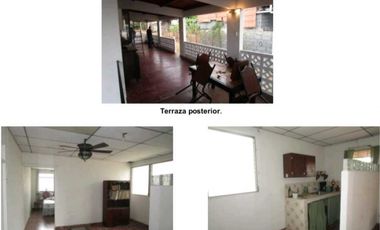 VENDO CASA RESIDENCIAL/COMERCIAL PEDREGAL