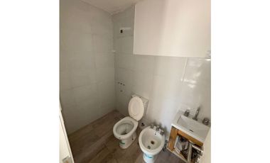 VENTA PH 2 AMBIENTES CON COCHERA