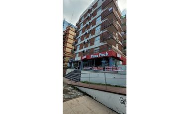 Vendo Dpto Pinamar centro- Toma Toyota Hilux 4x4 en parte de Pago