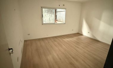 Depósito en venta de 1000m2 ubicado en San Miguel