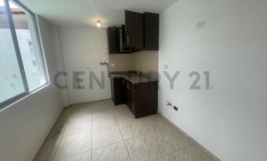 RENTA DE CASA EN SAN JOSÉ DE LA SALLE CONOCOTO VALLE DE LOS CHILLOS