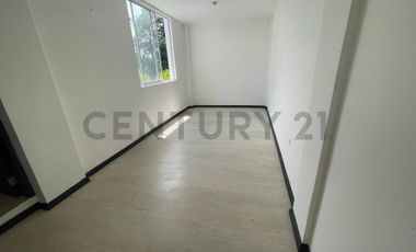 RENTA DE CASA EN SAN JOSÉ DE LA SALLE CONOCOTO VALLE DE LOS CHILLOS