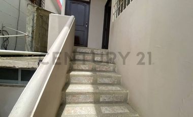 Casa en Venta en Sector Comercial – La Libertad