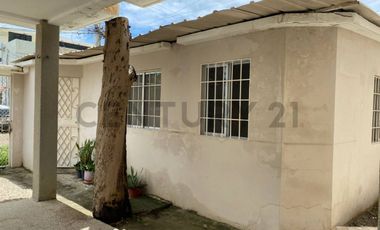 Casa en Venta en Sector Comercial – La Libertad