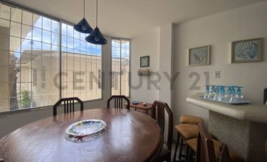 Casa en Venta en Sector Comercial – La Libertad