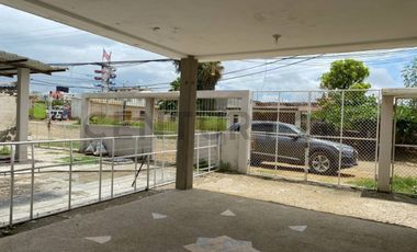 Casa en Venta en Sector Comercial – La Libertad