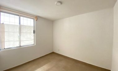 Se RENTA DEPTO a unos pasos del AEROPUERTO