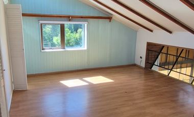 SE VENDE AMPLIA CASA PARQUE EDELWEISS