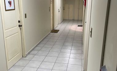 Oficina en arriendo en LA REINA