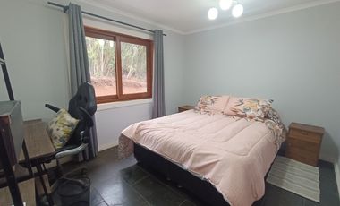 MARAVILLOSA CASA DE MONTAÑA CAMINO A TERMAS DE CHILLAN