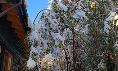 MARAVILLOSA CASA DE MONTAÑA CAMINO A TERMAS DE CHILLAN