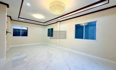 FOR SELL House Baan Lalin In the park Srinakarin - Teparak BTS-Bang Na CX-145923