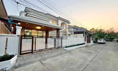 FOR SELL House Baan Lalin In the park Srinakarin - Teparak BTS-Bang Na CX-145923