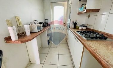 Casa Barrio Ciudad del Este/ Cond Los Alerces