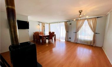 Casa Barrio Ciudad del Este/ Cond Los Alerces