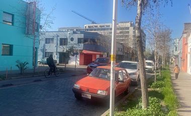 Casa en Venta: Oportunidad Única en Santiago