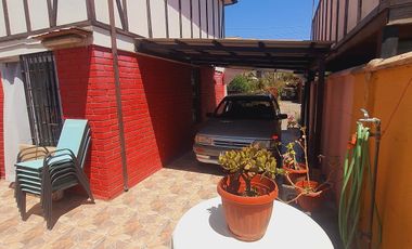 Vende Casa en Pasaje Cerrado 3D 2B Fernandez Albano, La Cisterna