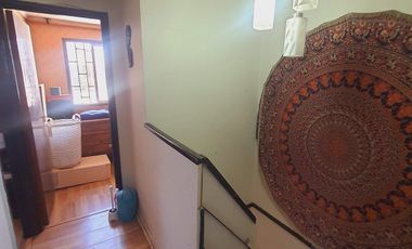 Vende Casa en Pasaje Cerrado 3D 2B Fernandez Albano, La Cisterna