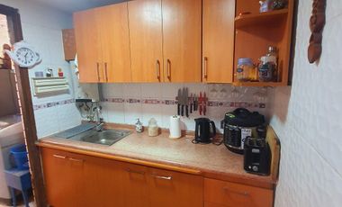 Vende Casa en Pasaje Cerrado 3D 2B Fernandez Albano, La Cisterna