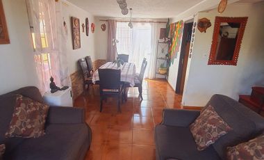 Vende Casa en Pasaje Cerrado 3D 2B Fernandez Albano, La Cisterna