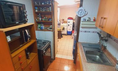 Vende Casa en Pasaje Cerrado 3D 2B Fernandez Albano, La Cisterna
