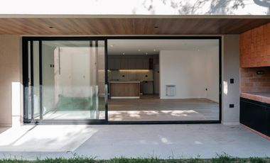 Villa Belgrano - 3Dorm Planta Baja con Patio de 180mtrs - A mtrs de Gauss y Recta