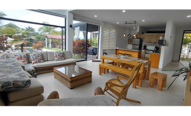 GIA 352 HERMOSA CASA DE CAMPO