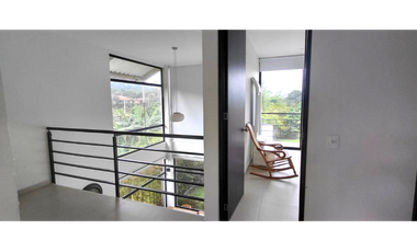 GIA 352 HERMOSA CASA DE CAMPO