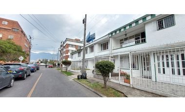 ARRIENDO ESPECTACULAR CASA EN NICOLAS DE FEDERMAN BOGOT