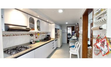 ARRIENDO ESPECTACULAR CASA EN NICOLAS DE FEDERMAN BOGOT