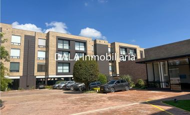 SE  ARRIENDA  APARTAMENTO EN CHIA, SECTOR LA BALSA