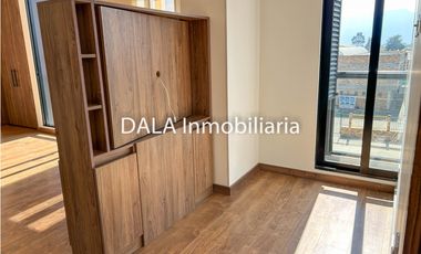 SE  ARRIENDA  APARTAMENTO EN CHIA, SECTOR LA BALSA