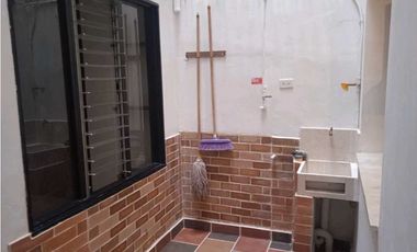 Venta casa primer piso en la Estrella, sector la Ferrería