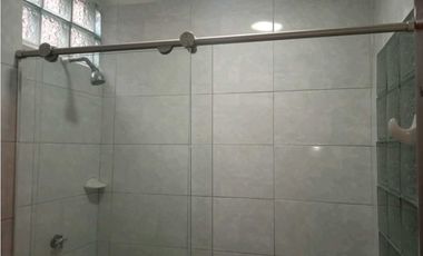 Venta casa primer piso en la Estrella, sector la Ferrería