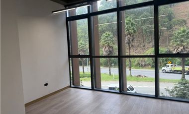ARRIENDO DE OFICINA EN EL POBLADO SECTOR LAS PALMAS