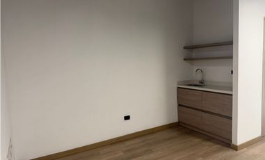 ARRIENDO DE OFICINA EN EL POBLADO SECTOR LAS PALMAS