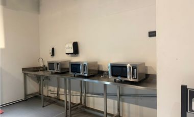 ARRIENDO DE OFICINA EN EL POBLADO SECTOR LAS PALMAS