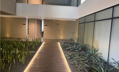 ARRIENDO DE OFICINA EN EL POBLADO SECTOR LAS PALMAS