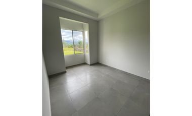 SE VENDE CASA EN BOQUETE, EN HERMOSO POYECTO CON CLIMA FRIO